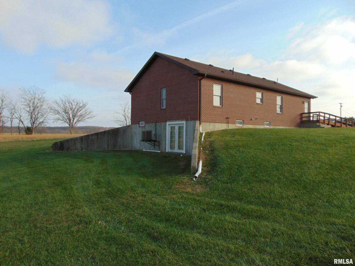 44 Bud Road Alto Pass, IL 62905 - Photo 6 of 21 a house view with a outdoor space