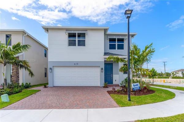 $3,800 | 615 Northeast 1st Avenue, Florida City, FL 33034