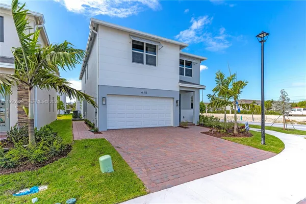 $3,800 | 615 Northeast 1st Avenue, Florida City, FL 33034