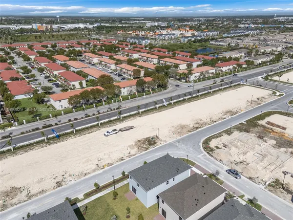 $3,800 | 615 Northeast 1st Avenue, Florida City, FL 33034