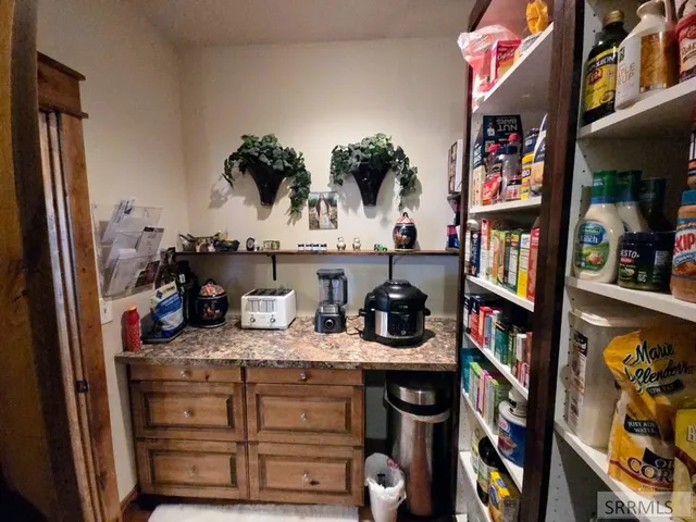 $1,100,000 | 2020 Timberview Drive, Idaho Falls, ID 83401