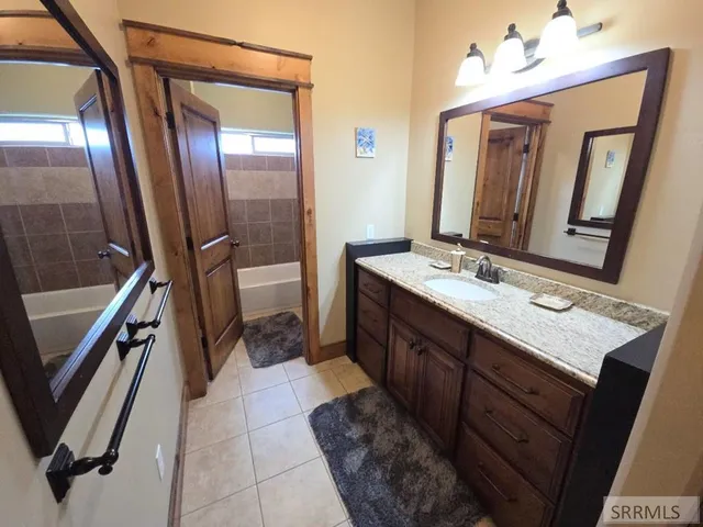 $1,100,000 | 2020 Timberview Drive, Idaho Falls, ID 83401