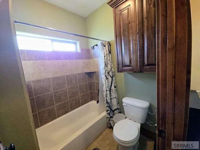 $1,100,000 | 2020 Timberview Drive, Idaho Falls, ID 83401