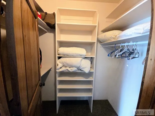 $1,100,000 | 2020 Timberview Drive, Idaho Falls, ID 83401