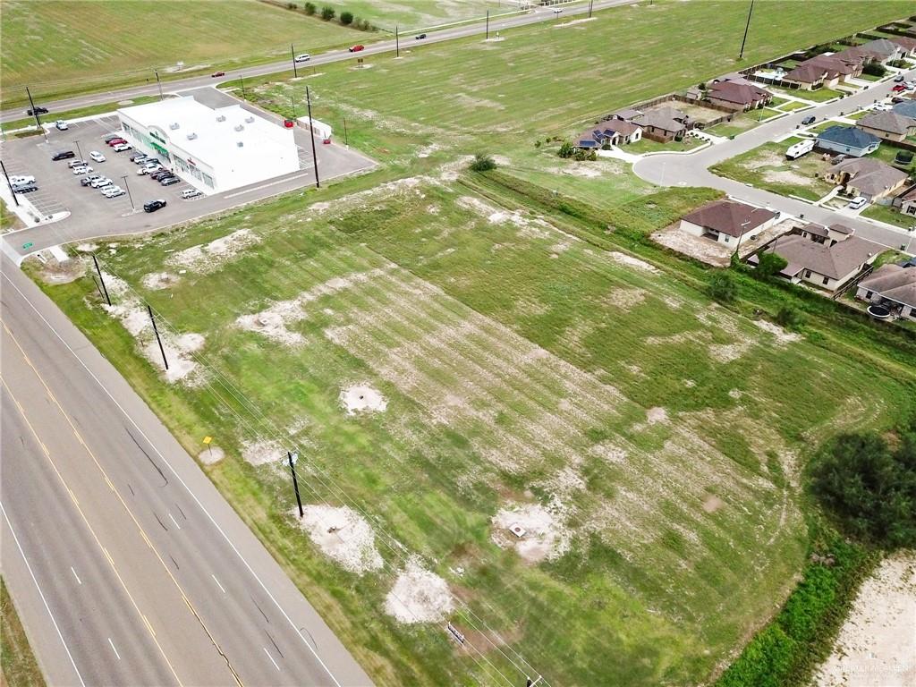 270 North Fm 3167 Rio Grande City, TX 78582 - Photo 4 of 24 a balcony with an ocean view
