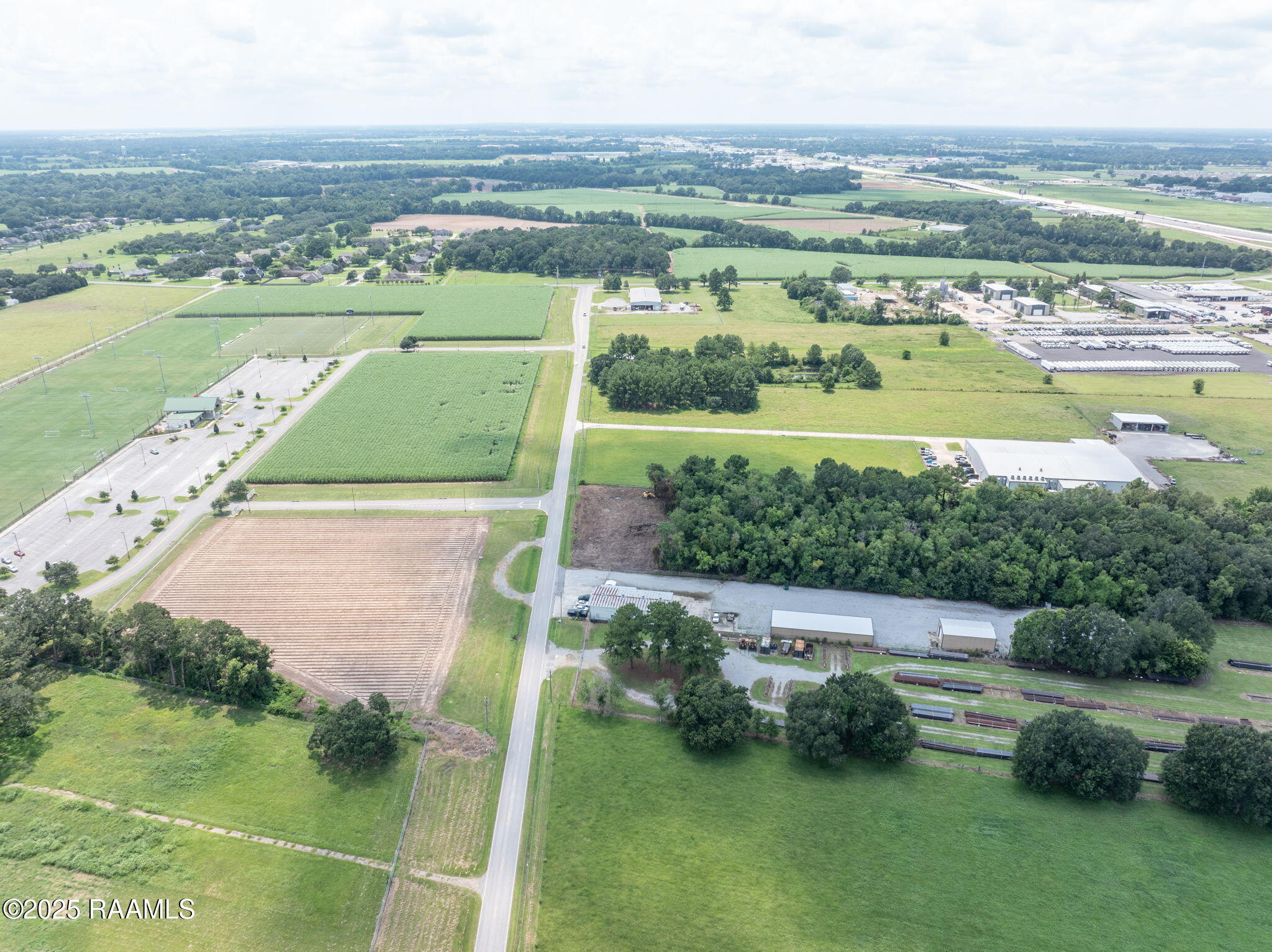 700 St Nazaire Road Broussard, LA 70518 - Photo 9 of 12 11-web-or-mls-DJI_20250808015025_0530_D