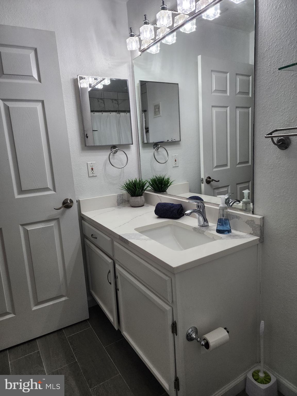 1521 Spring Gate Dr., Unit 10102 McLean, VA 22102 - Photo 18 of 46