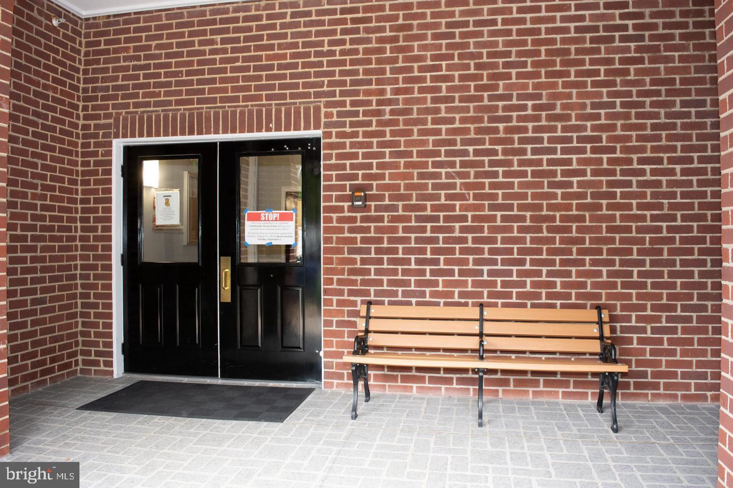 1521 Spring Gate Dr., Unit 10102 McLean, VA 22102 - Photo 33 of 46 Entry