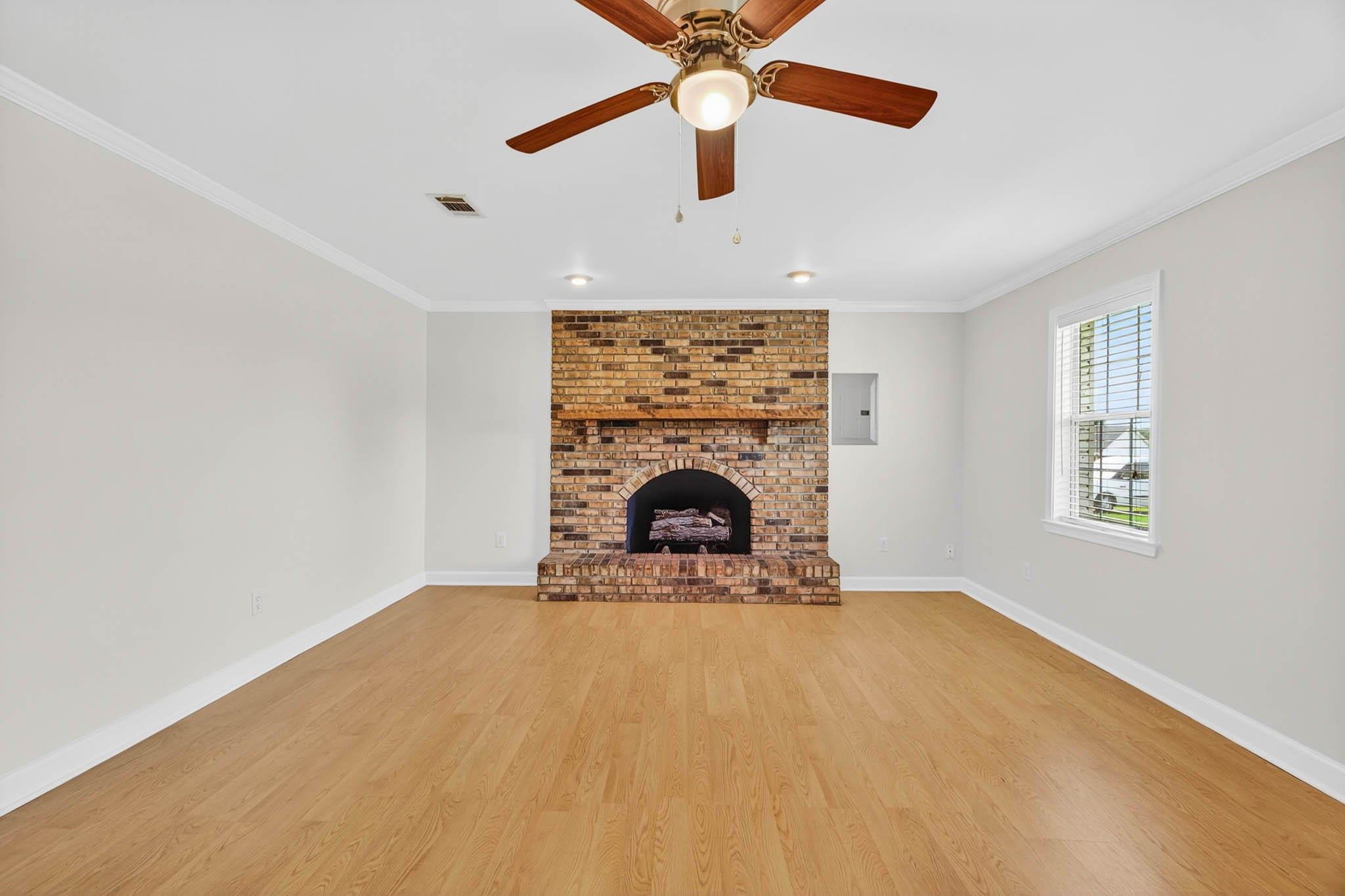 51 Godwin Drive Atmore, AL 36502 - Photo 14 of 60 Living Room