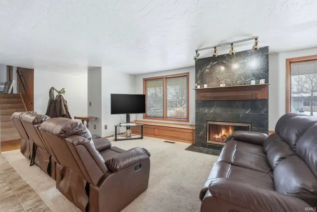 $224,000 | 1711 St Louis Avenue, Fort Wayne, IN 46819