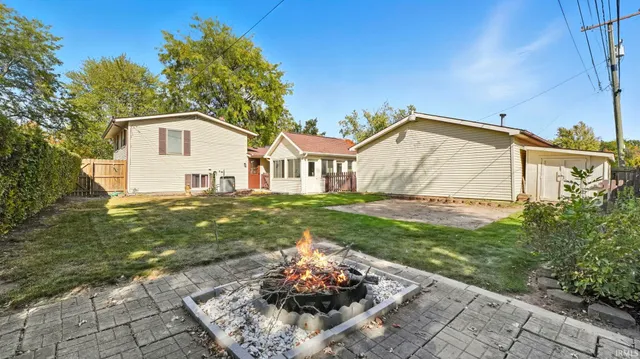 $224,000 | 1711 St Louis Avenue, Fort Wayne, IN 46819