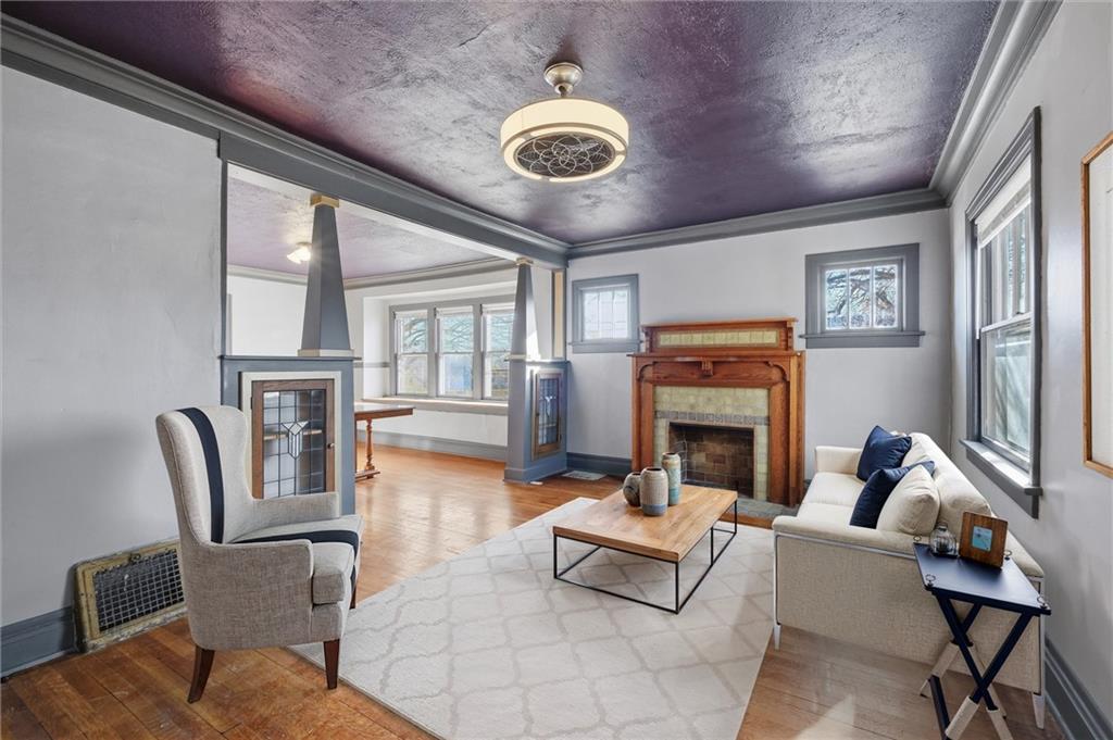 5847 Harrison Street Kansas City, MO 64110 - Photo 4 of 29