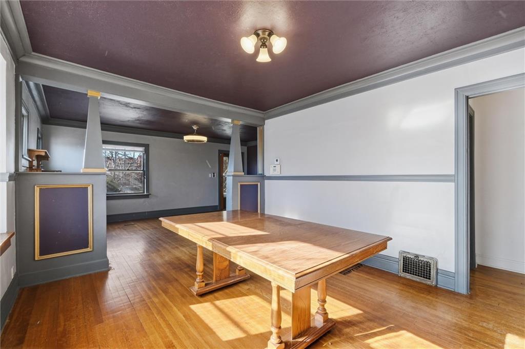 5847 Harrison Street Kansas City, MO 64110 - Photo 8 of 29