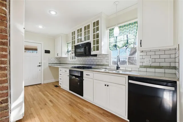 $329,000 | 5847 Harrison Street, Kansas City, MO 64110