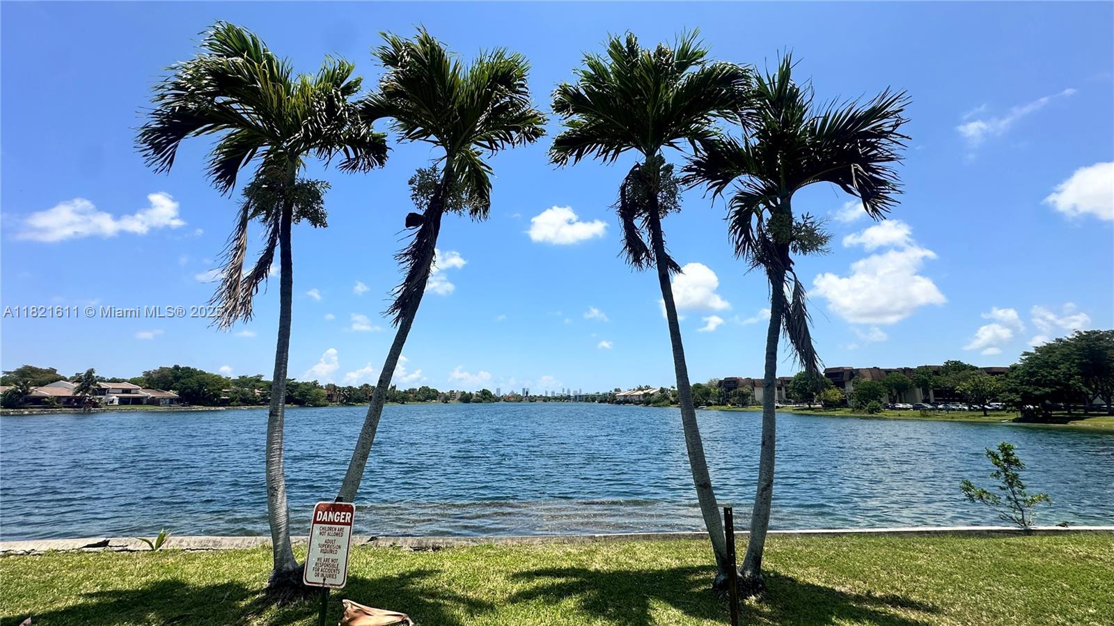 447 Northeast 195th Street, Unit 115 Miami, FL 33179 - Photo 14 of 14