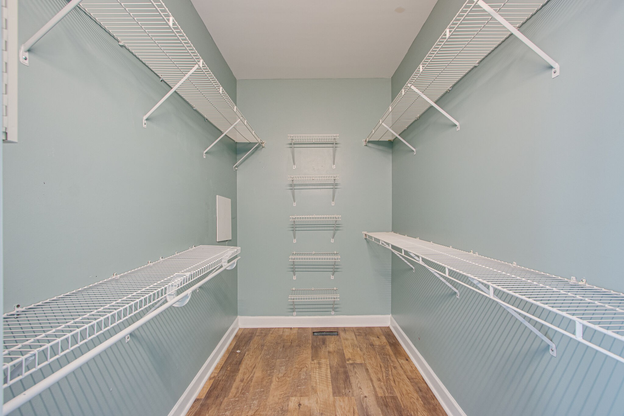 1950 Carpenter Bridge Road Columbia, TN 38401 - Photo 29 of 50 a view of walk in closet with empty racks