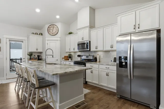 $605,000 | 2015 Hedgelawn Drive, Lebanon, TN 37090