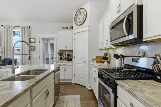 $605,000 | 2015 Hedgelawn Drive, Lebanon, TN 37090