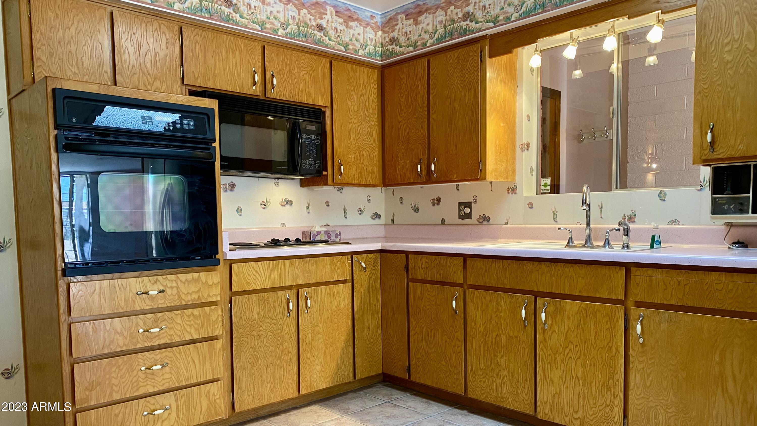 5436 Casper Road Mesa, AZ 85205 - Photo 5 of 24 Kitchen