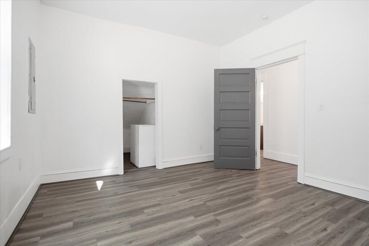 1518 Rorer Avenue Southwest Roanoke, VA 24016 - Photo 11 of 32 11-1518 Rorer Ave SW-11