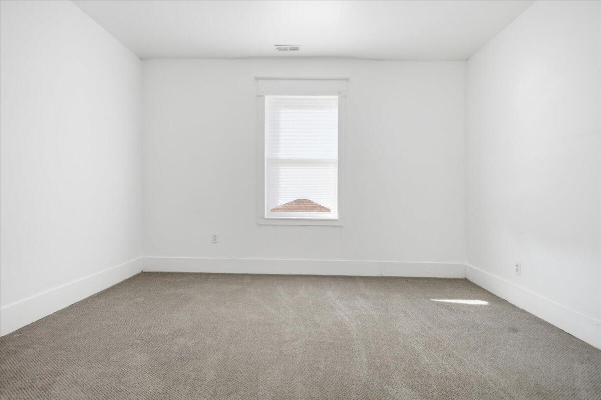 1518 Rorer Avenue Southwest Roanoke, VA 24016 - Photo 26 of 32 28-1518 Rorer Ave SW-28