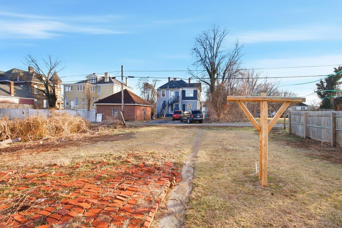 1518 Rorer Avenue Southwest Roanoke, VA 24016 - Photo 28 of 29 Roarer_Reshoot-06