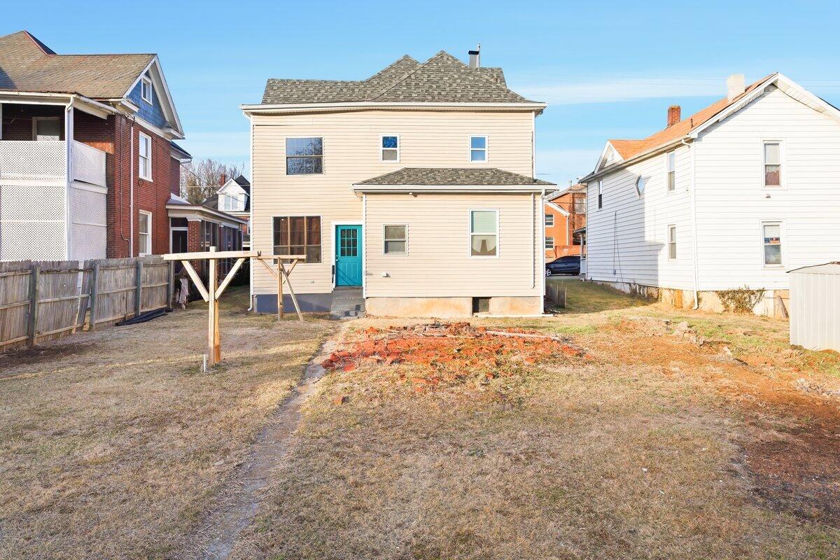 1518 Rorer Avenue Southwest Roanoke, VA 24016 - Photo 29 of 29 Roarer_Reshoot-07