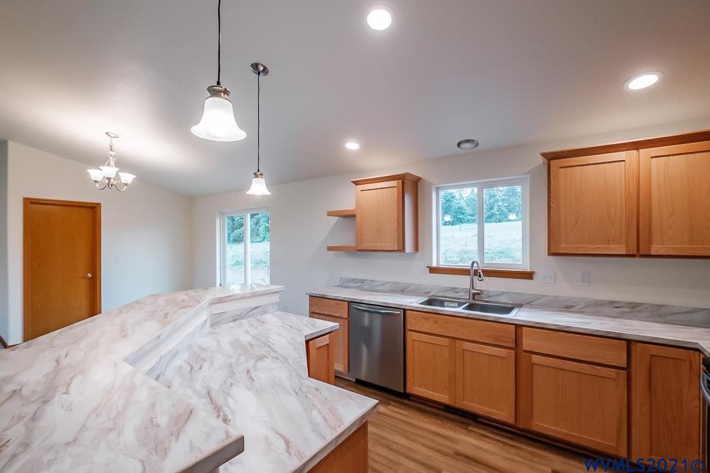 32182 Bellinger Road Lebanon, OR 97355 - Photo 9 of 24