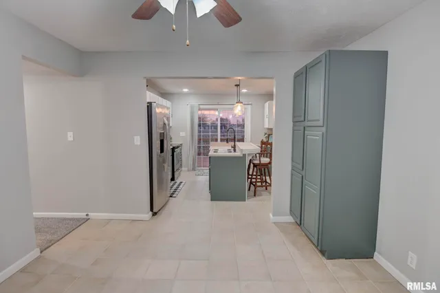 $169,900 | 1120 West Spresser Street, Taylorville, IL 62568