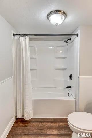 $169,900 | 1120 West Spresser Street, Taylorville, IL 62568