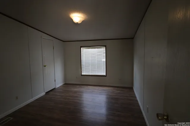 $1,600 | 321 Deer Valley Street, Canyon Lake, TX 78133