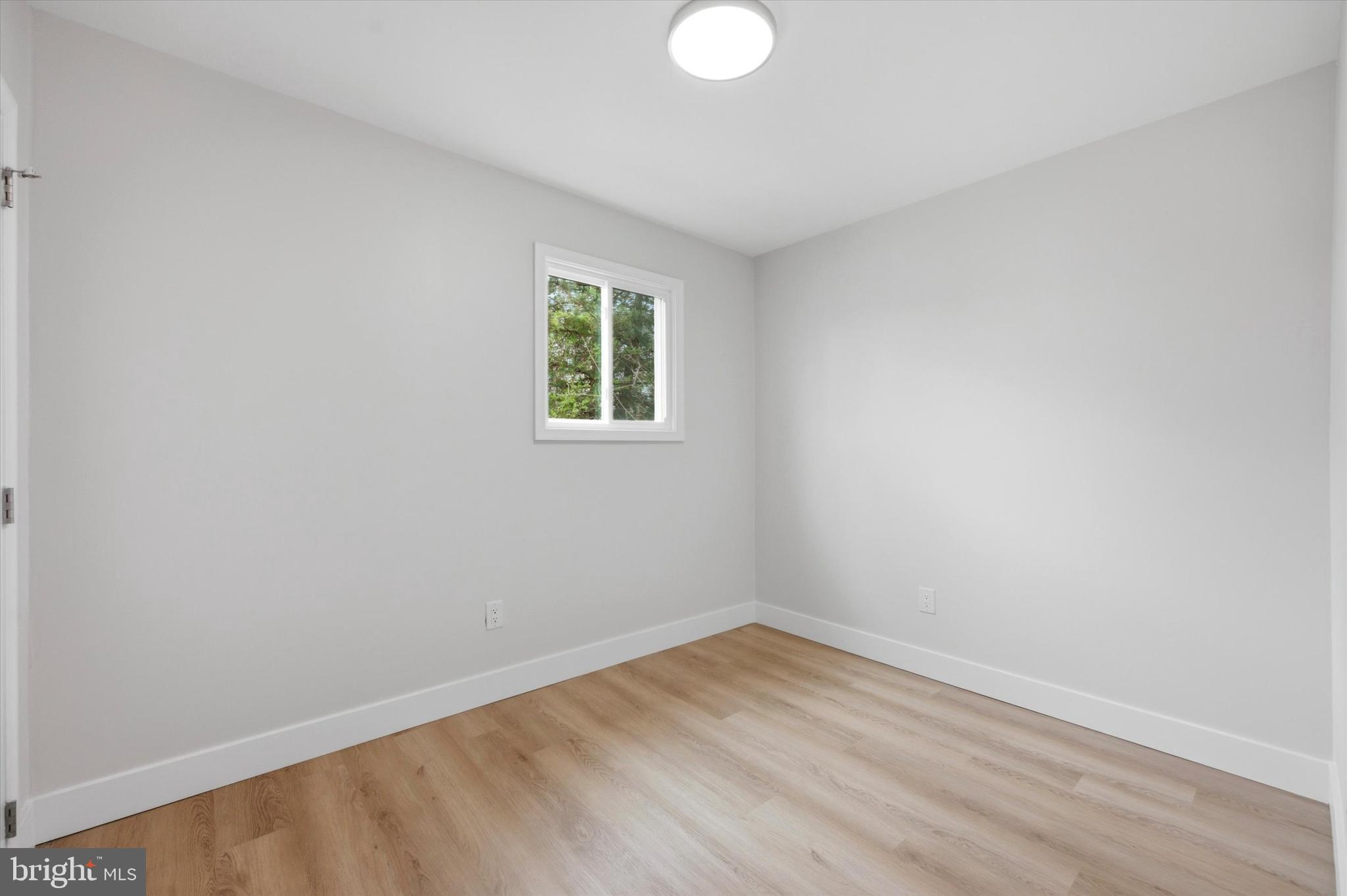 1551 Fitzwatertown Road Willow Grove, PA 19090 - Photo 9 of 40 Bedroom 1