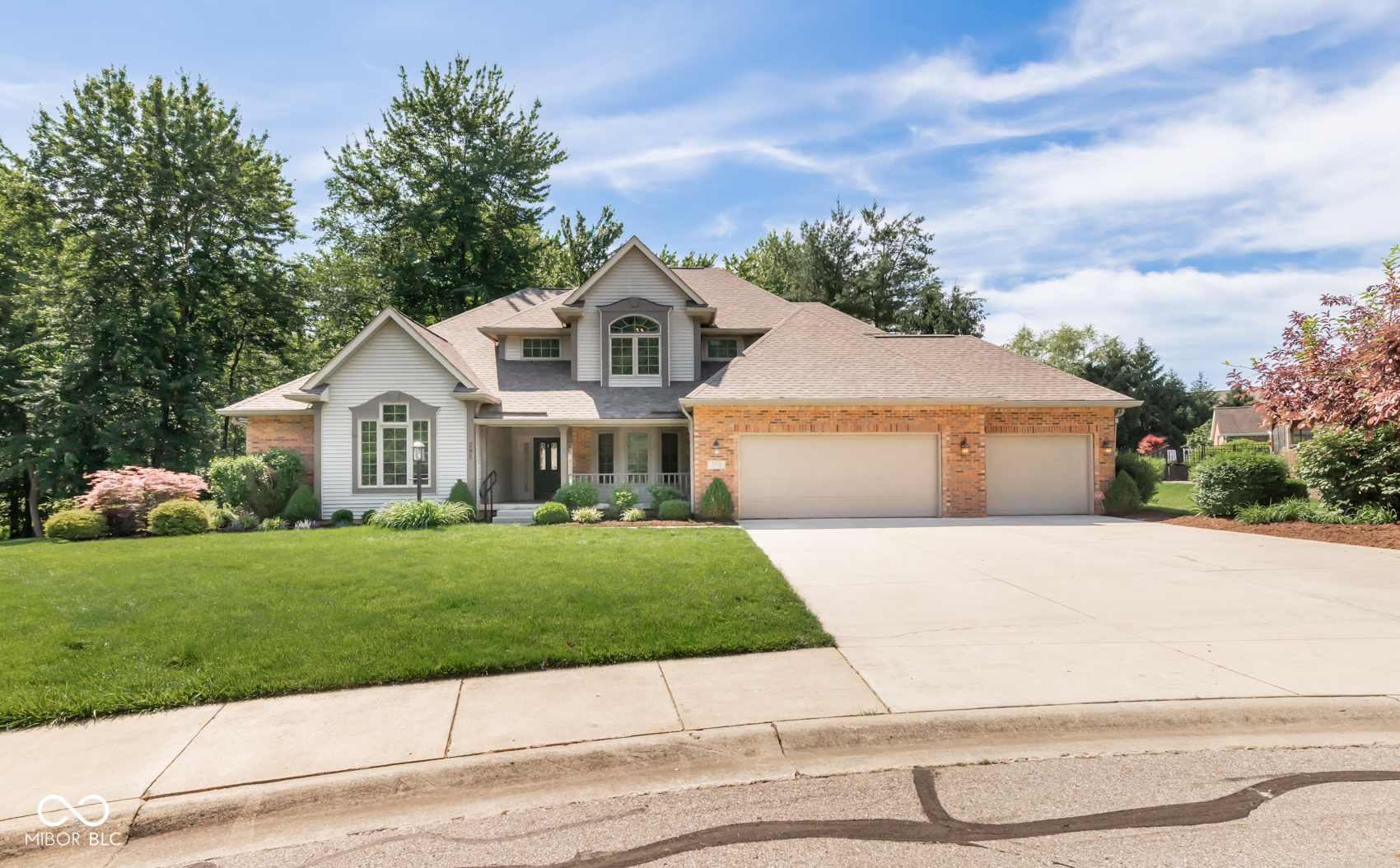 285 Plum Court Columbus, IN 47201 - Photo 1 of 155