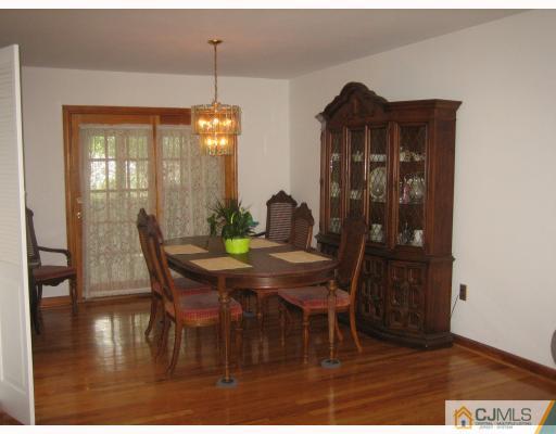 46 George Avenue Edison, NJ 08820 - Photo 3 of 10 Gallery Image 3