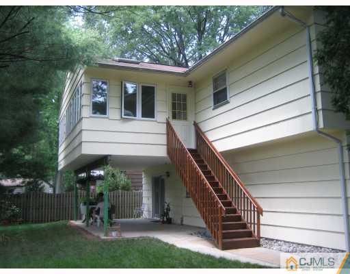 46 George Avenue Edison, NJ 08820 - Photo 9 of 10 Gallery Image 9