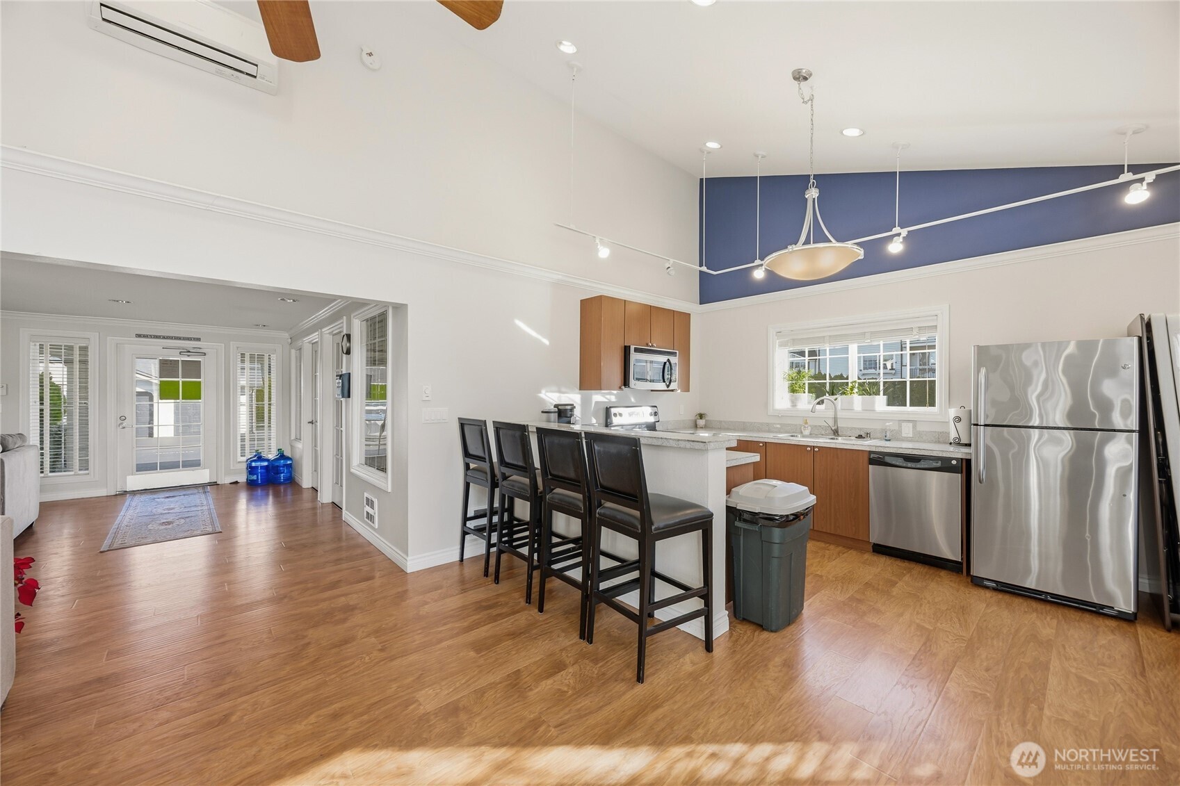 12404 East Gibson Road, Unit G202 Everett, WA 98204 - Photo 30 of 40