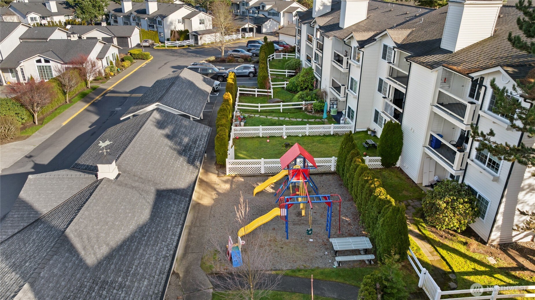 12404 East Gibson Road, Unit G202 Everett, WA 98204 - Photo 37 of 40