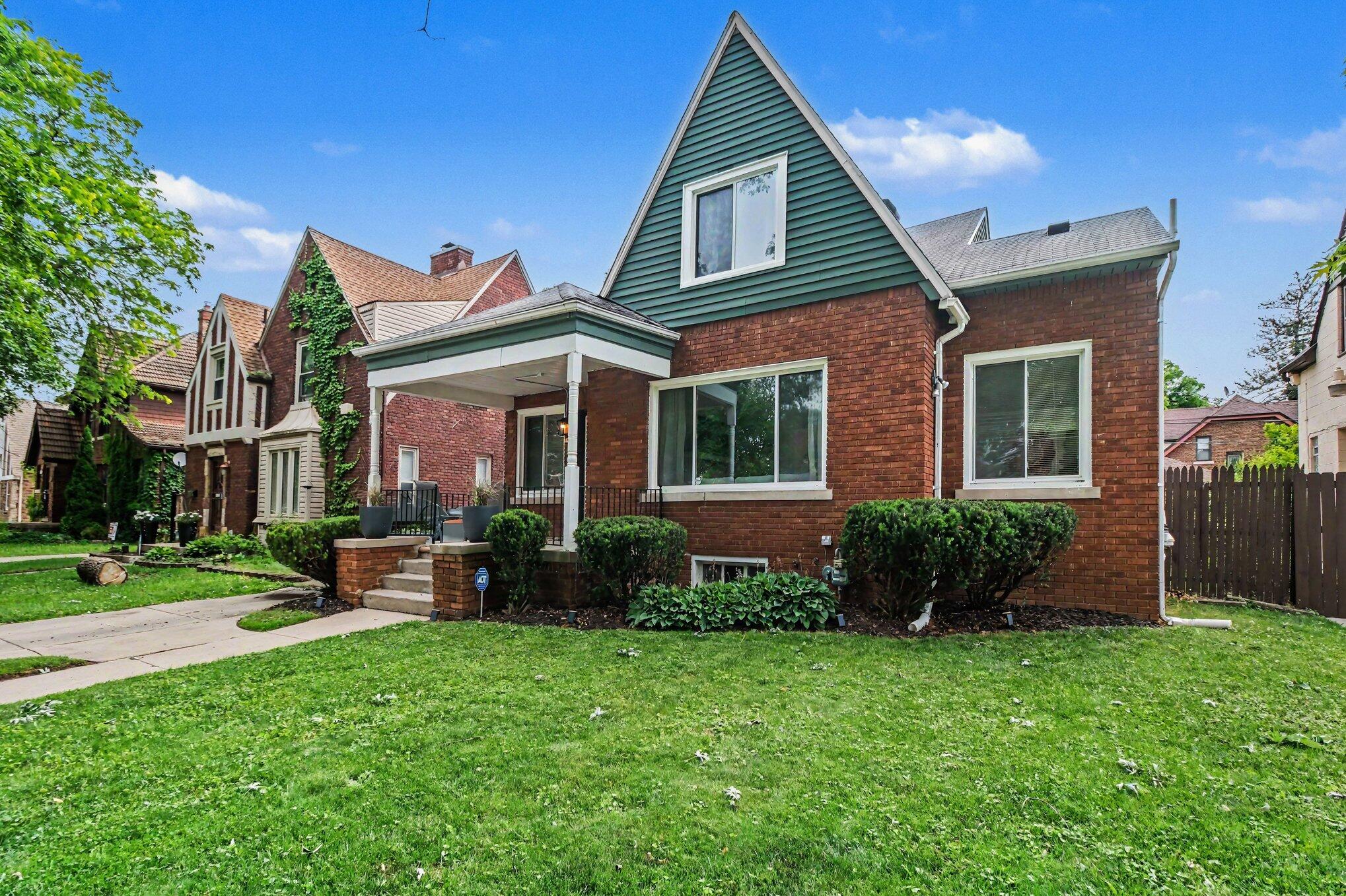 15348 Stahelin Road Detroit, MI 48223 - Photo 3 of 29 003_file_4641