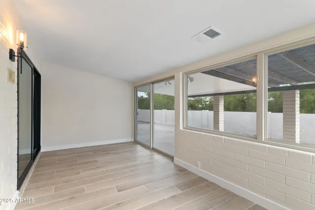 $6,000 | 6802 North 22nd Place, Phoenix, AZ 85016