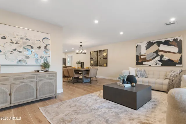 $6,000 | 6802 North 22nd Place, Phoenix, AZ 85016