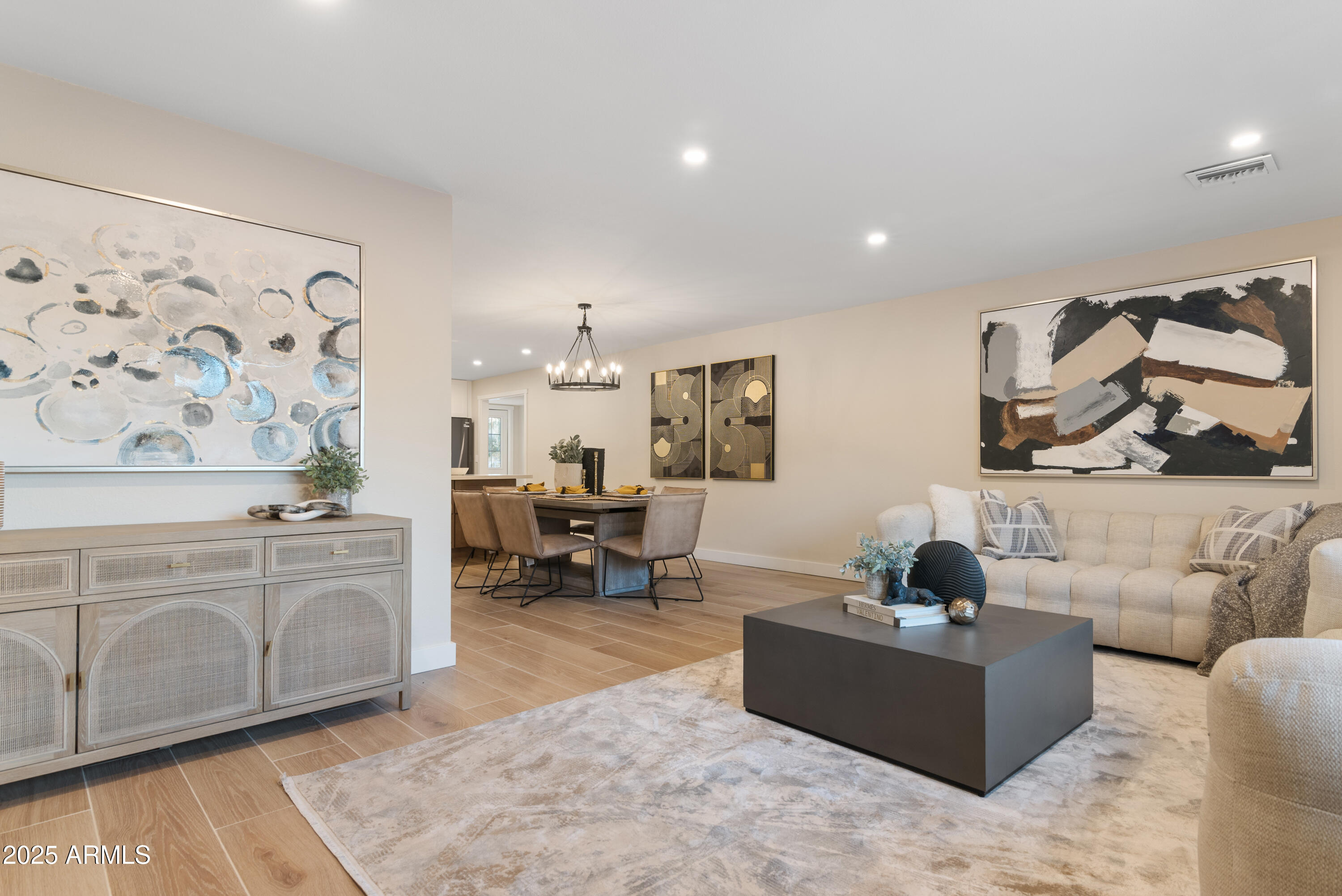 6802 North 22nd Place Phoenix, AZ 85016 - Photo 10 of 49 13_6802 n 22nd pl-11