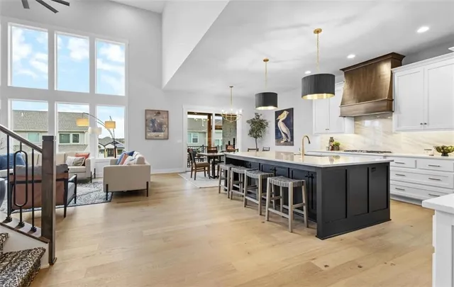 $870,023 | 18605 Ironwood Street, Overland Park, KS 66085