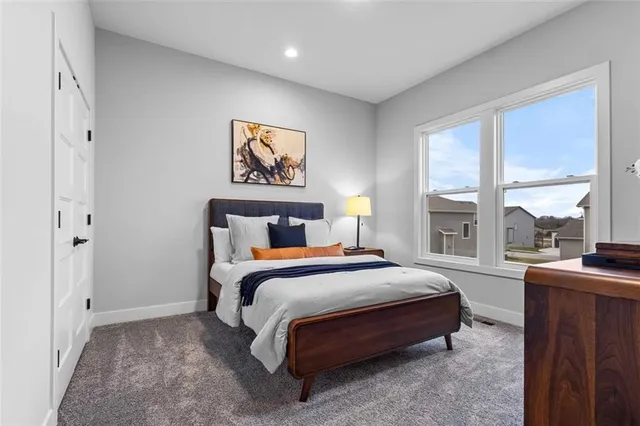 $882,173 | 18605 Ironwood Street, Overland Park, KS 66085