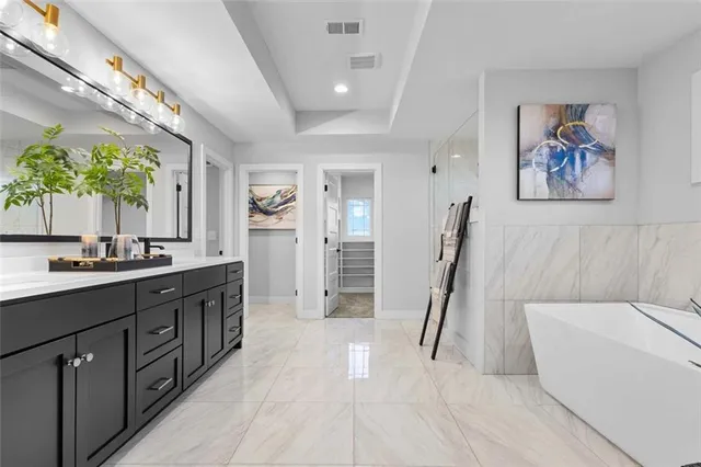 $870,023 | 18605 Ironwood Street, Overland Park, KS 66085