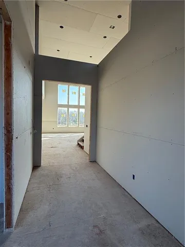 $882,173 | 18605 Ironwood Street, Overland Park, KS 66085