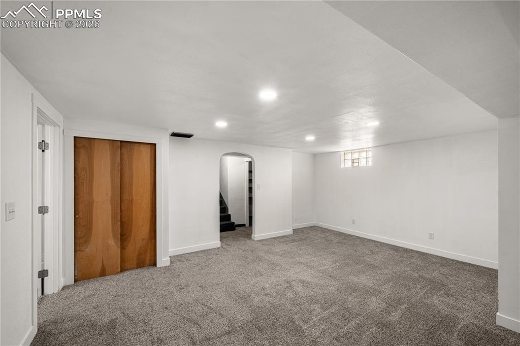 805 West Routt Avenue Pueblo, CO 81004 - Photo 19 of 27 an empty room with a natural light