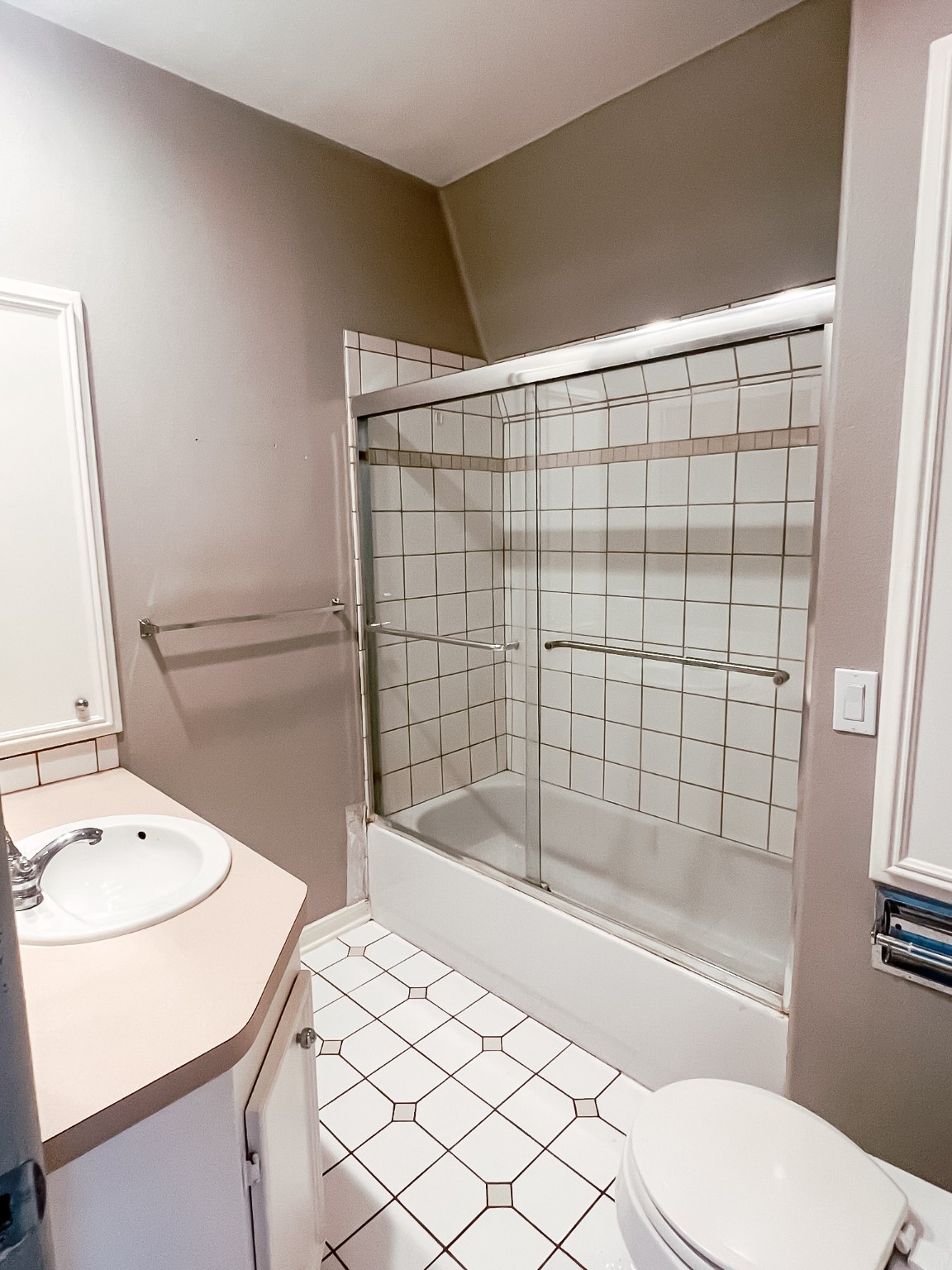 14319 Henry Road, Unit 2 Houston, TX 77060 - Photo 7 of 9