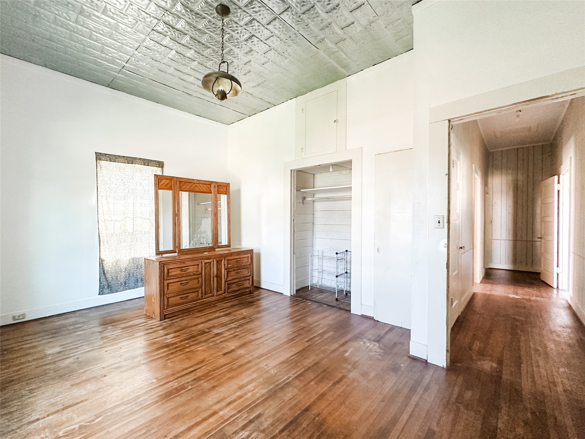 208 8th Street Glidden, TX 78943 - Photo 14 of 20