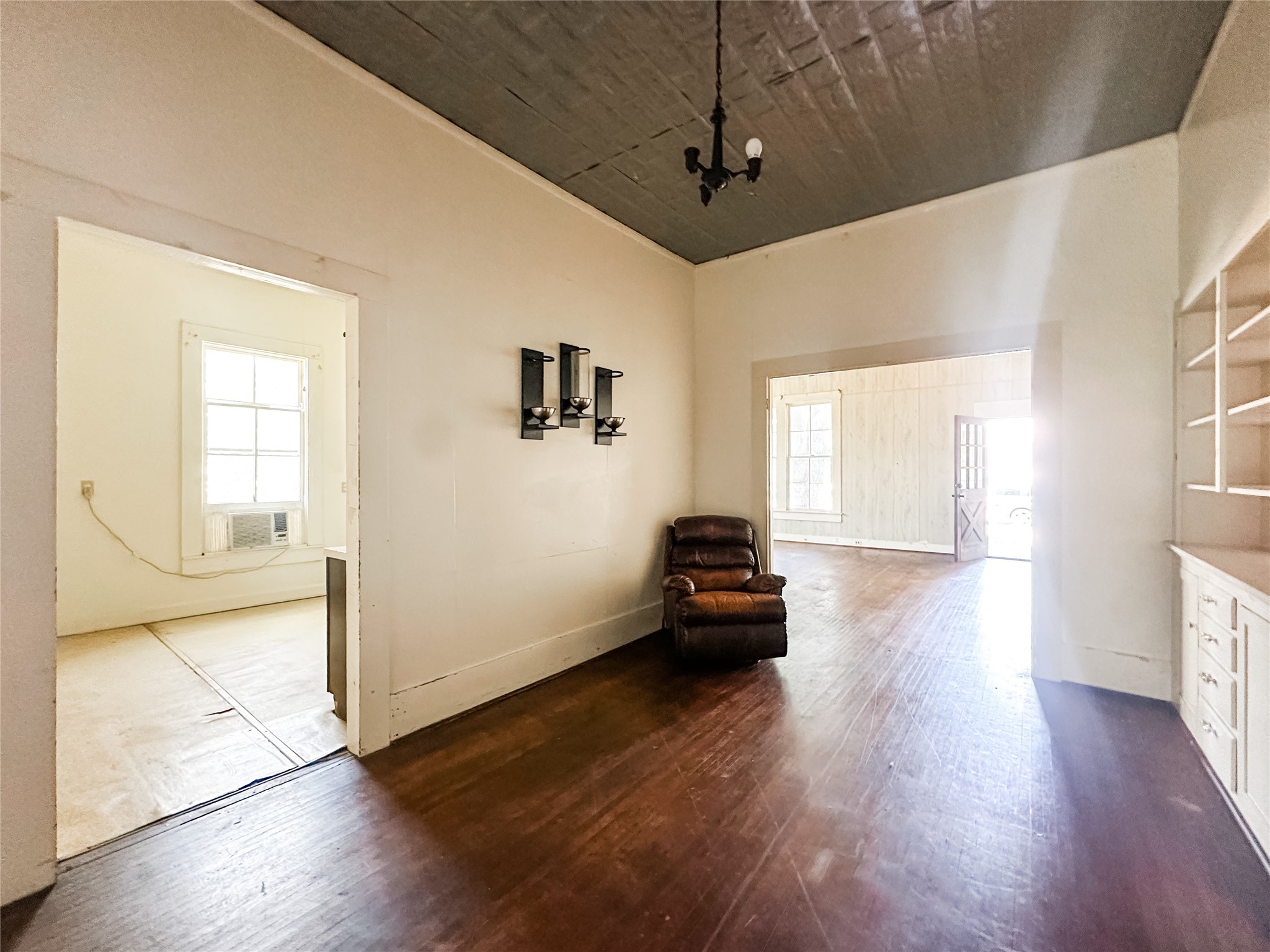 208 8th Street Glidden, TX 78943 - Photo 5 of 20