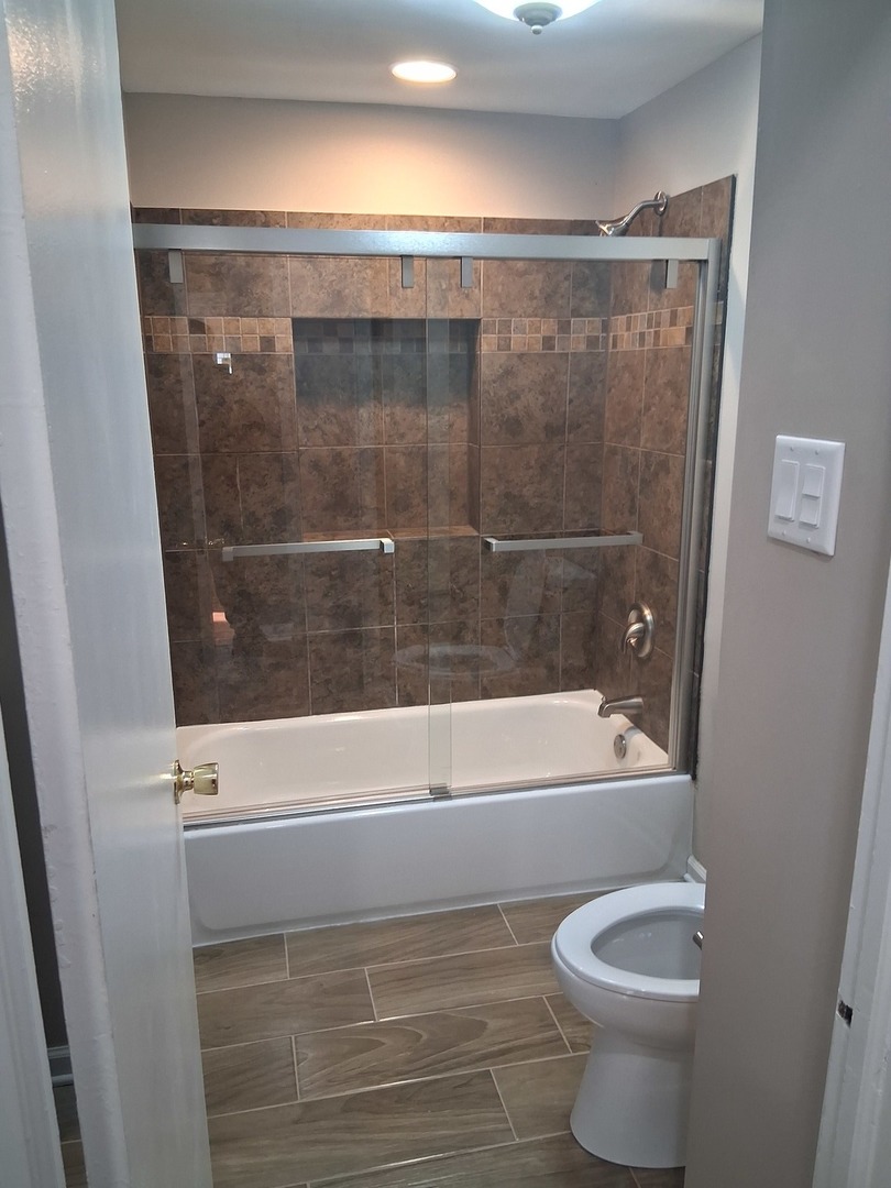 7308 South Troy Street Chicago, IL 60629 - Photo 9 of 26